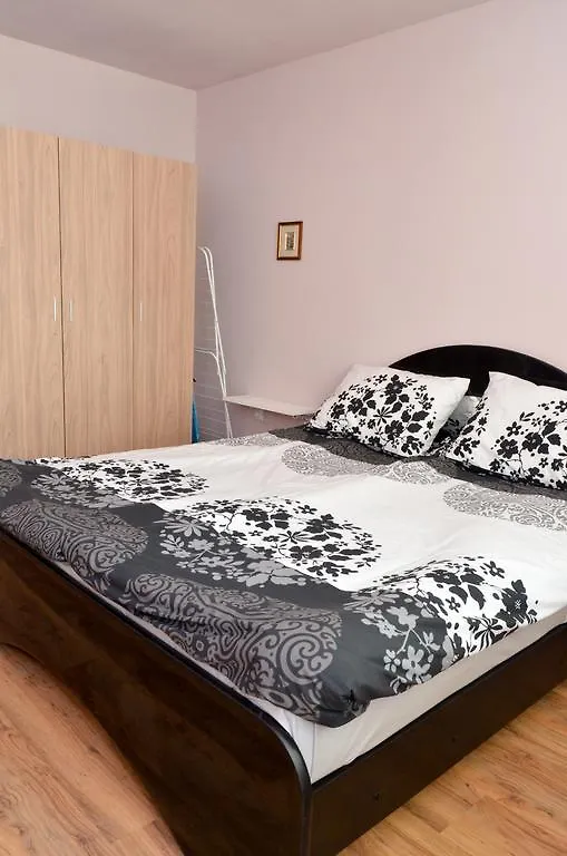 Studio 108 Apartment Varna